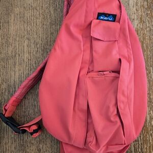 Kavu Coral Sling Bag